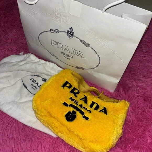 Prada Re-Edition 2000 Yellow Terry Cloth Bag - Picture 2 of 5